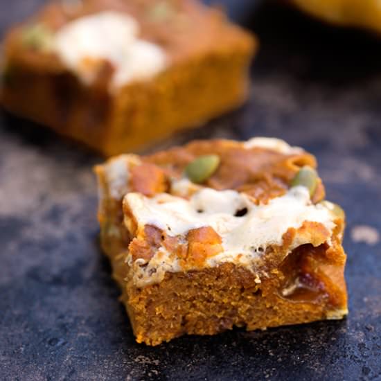 Vegan Pumpkin Spice Blondies