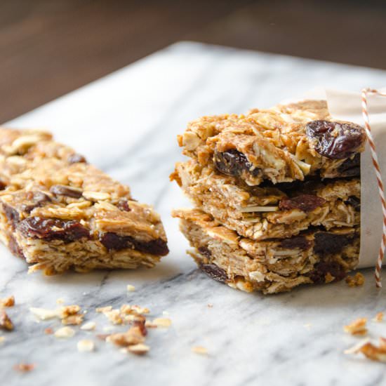 Cherry almond granola bars