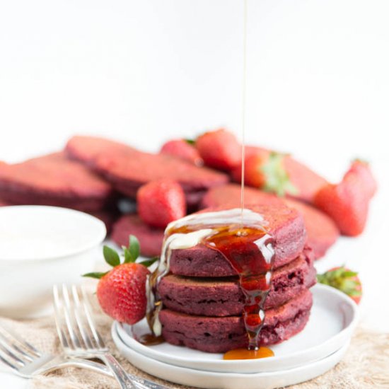 dye-free Red Velvet pancakes