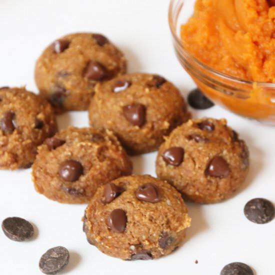 Pumpkin Chocolate Chip Cookies