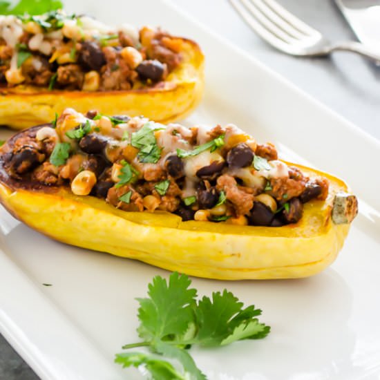 Turkey Chili Stuffed Delicata