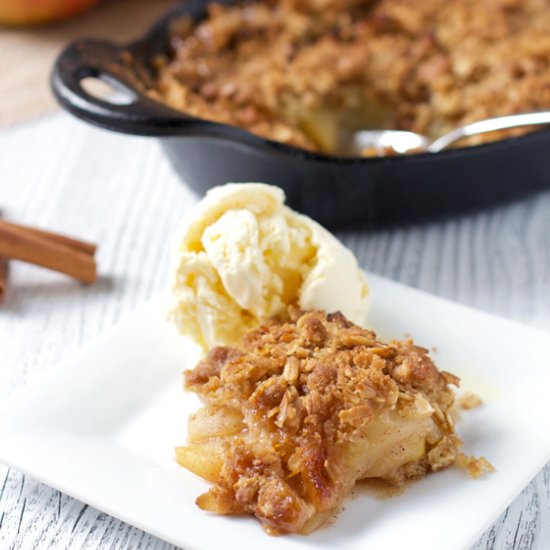 Smoked Apple Crisp on the Grill