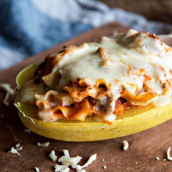 Lasagna Stuffed Spaghetti Squash