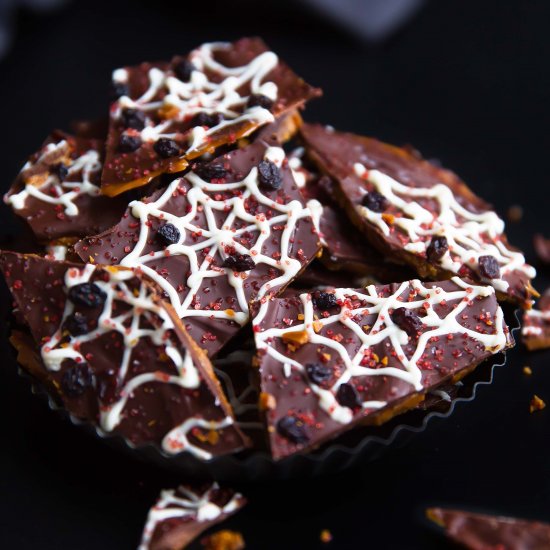 Spider Web Toffee Bark