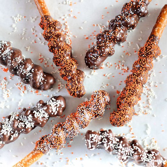 Loaded Caramel Chocolate Pretzels