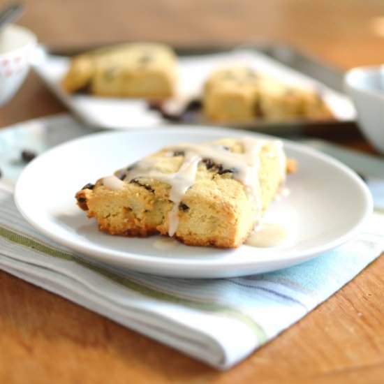 Cinnamon Raisin Scones