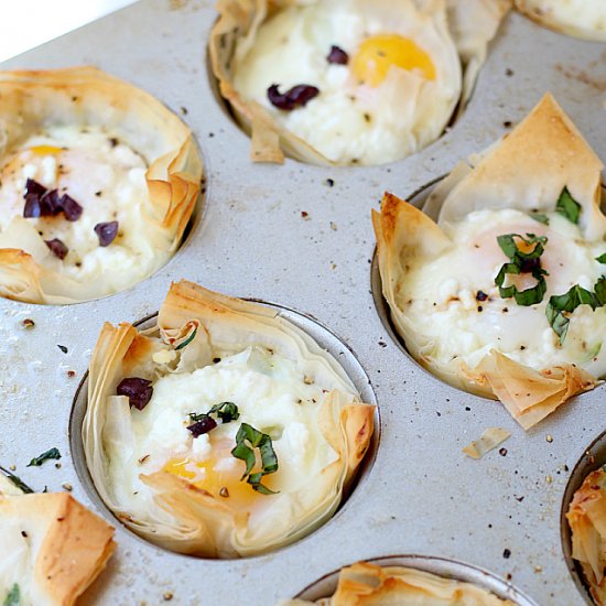 Spinach and Egg Bakes Phyllo Cups