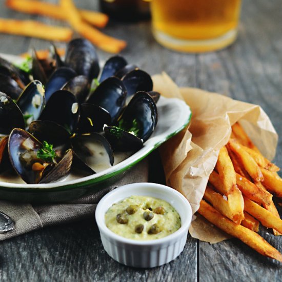 Beer-Braised Moules Frites