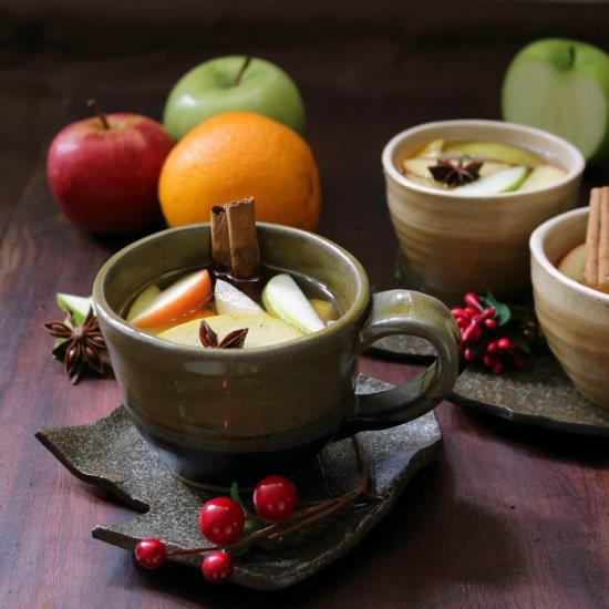 Warm Spiced Apple Cider