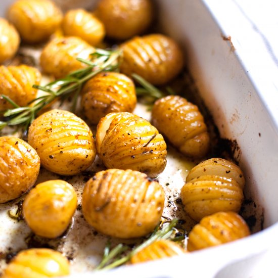 Lemon and Rosemary Roasted Potatoes