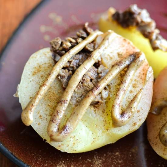 Apples with Cinnamon-Peanut Butter