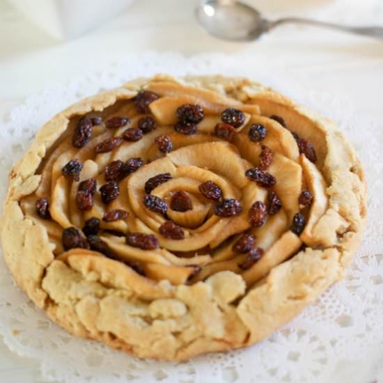 Maple Spiced Apple Raisin Galette