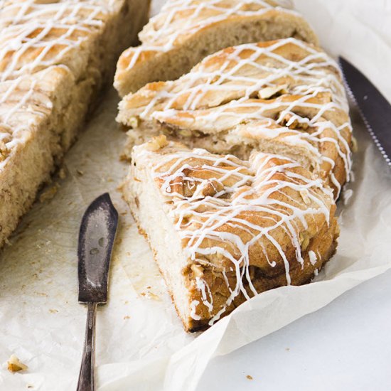 Braided Cinnamon Apple Bread