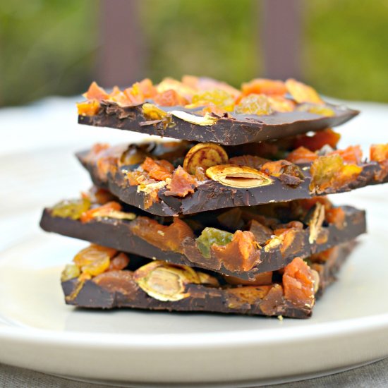 Pumpkin Seed Chocolate Bark