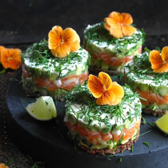 Easy Salmon and Avocado Starter