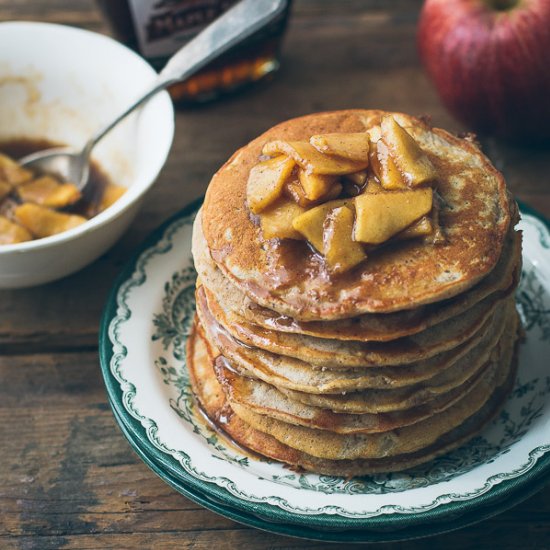 Apple Cinnamon Pancakes