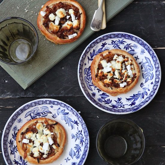 Caramelised Onion and Goat Cheese Tart