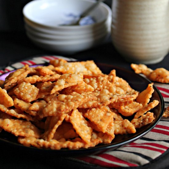 Savory Crackers (Diamond Cuts)