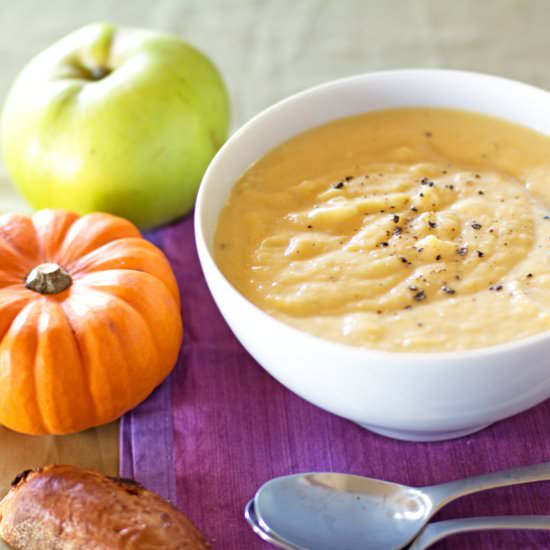 Pumpkin, parsnip and apple soup