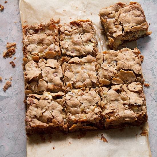 Five-Spice Apple Blondies