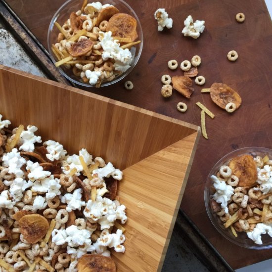 Honey Chipotle Cheerios Snack Mix