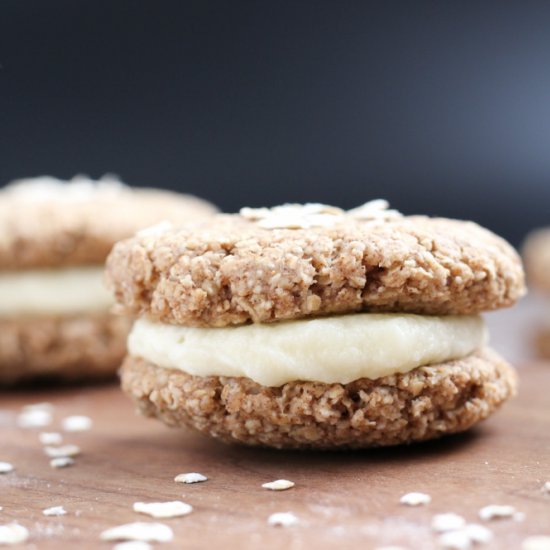 Oatmeal Creme Pies