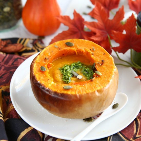 Vegan Pumpkin Soup with Kale Pesto