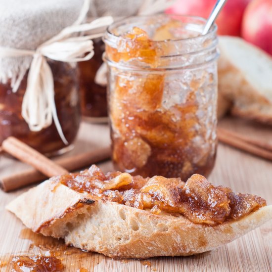 Easy Apple Pie Jam