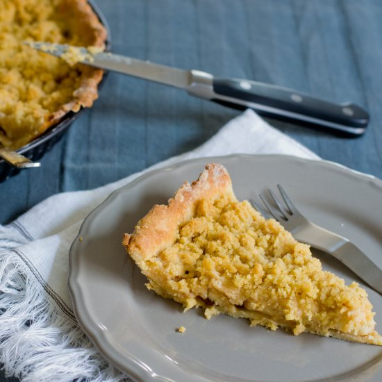 Apple Crumble Pie