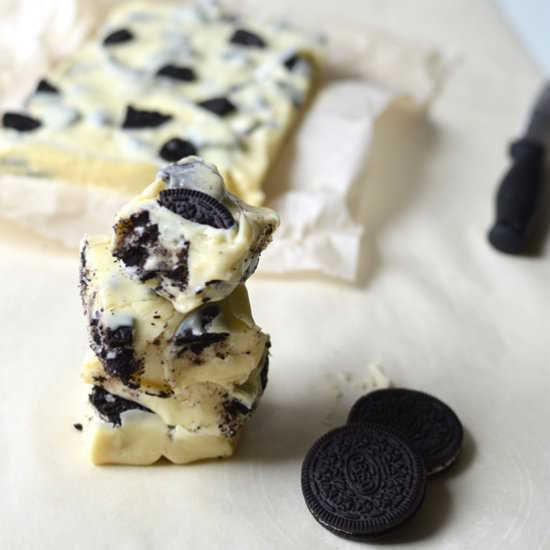 Luscious Cookies and Cream Fudge