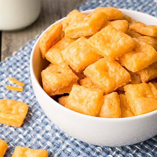 Homemade Cheese Crackers