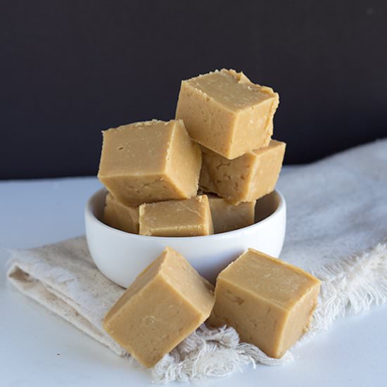 Maple Peanut Butter Fudge