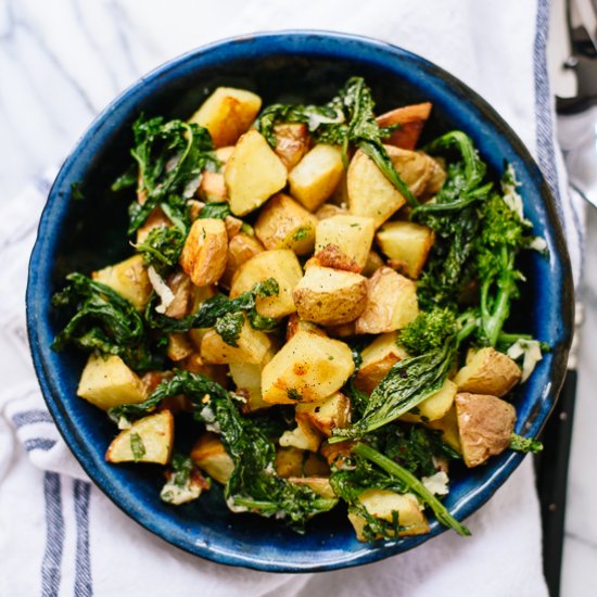 Lemony Roasted Potatoes & Broccoli