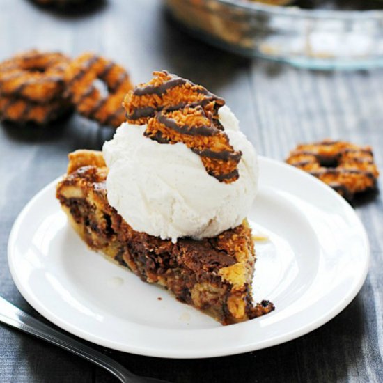 Samoas Bomb (Chess) Pie