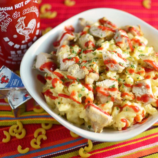 Creamy Mac & Cheese with Sriracha