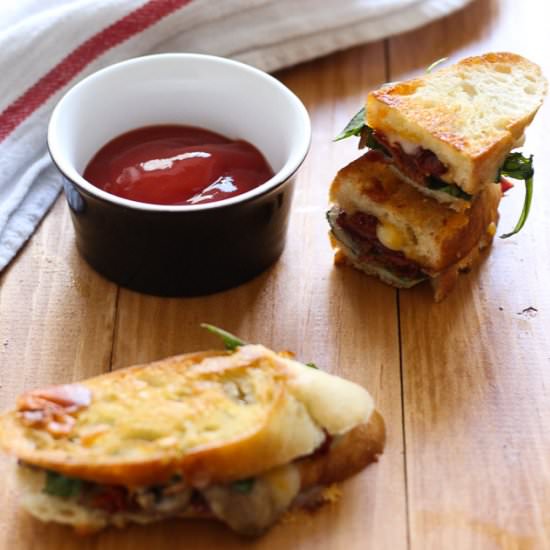 Arugula Bacon Grilled Cheese