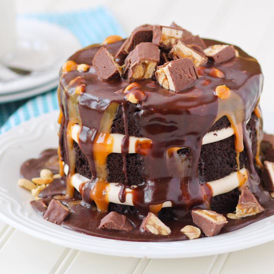 Snickers Cake