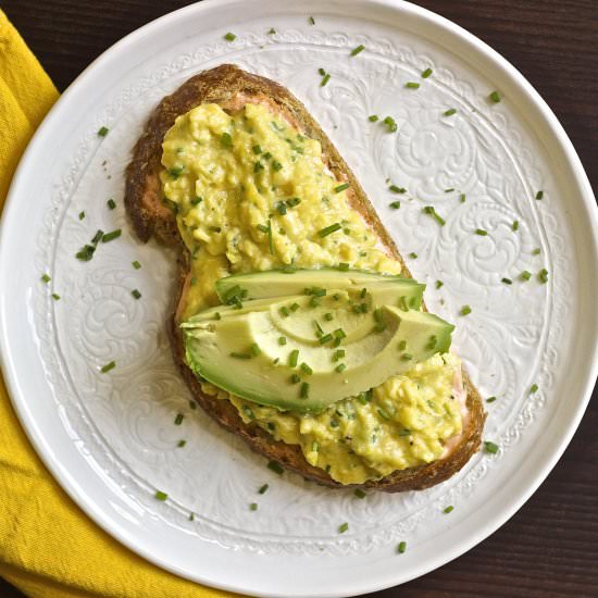 Restaurant-Style Scrambled Eggs