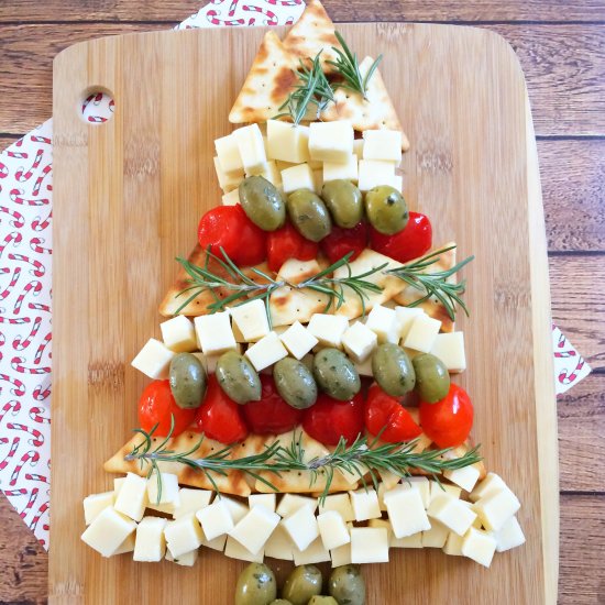 Christmas Tree Cheese Platter