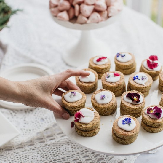 Pistachio Mini Cakes