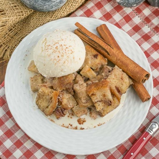 Slow Cooker Bread Pudding