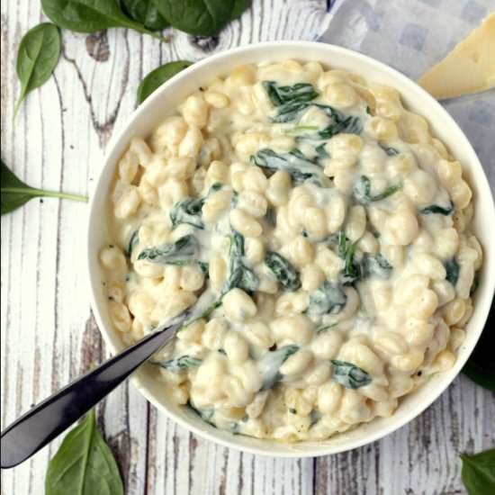 Blue Brie Spinach Mac and Cheese