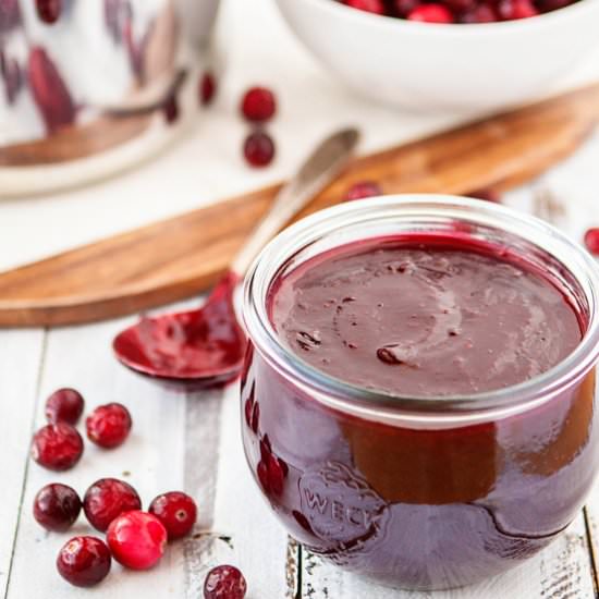 Red Wine Pom Cranberry Sauce