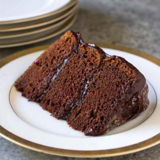 Chocolate Cake w/ Cinnamon & Chilli