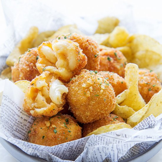 Deep Fried Mac and Cheese Balls