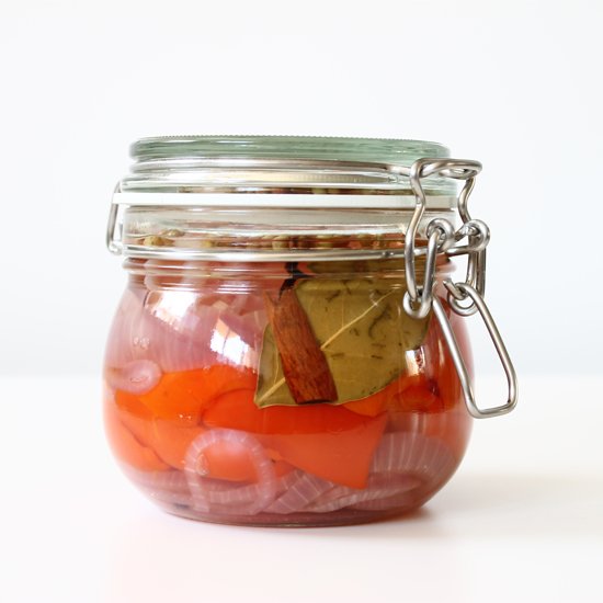 Sweet pickled pepper and onion