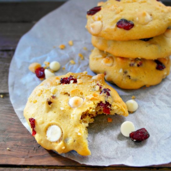 Cranberry White Chocolate Macadamia Cookie