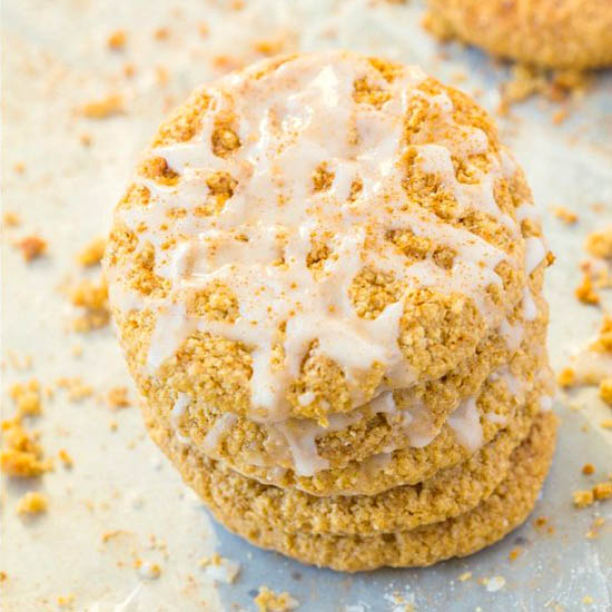 Sticky Cinnamon Bun Cookies