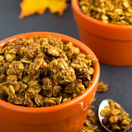 Easy Pumpkin Granola