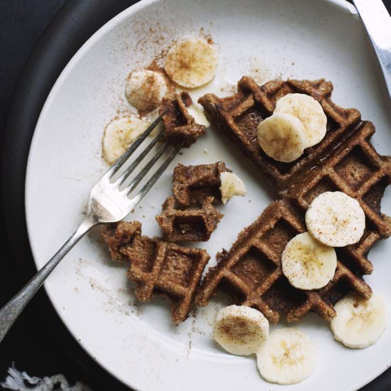 Vegan Whole Grain Aquafaba Waffles